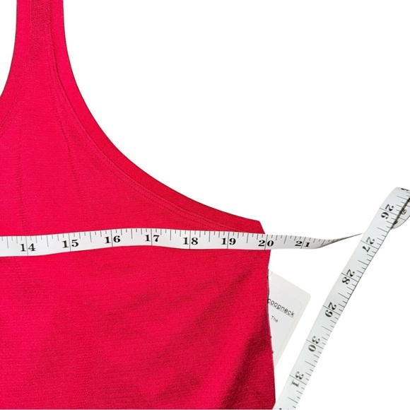 Lululemon Swiftly Tech Scoopneck Tank 2.0 Race Pink Dragonfruit 14 Run Gym - Picture 4 of 5